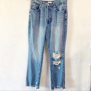 Good American 12/31 distressed jeans